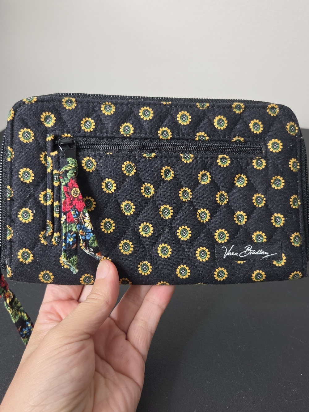 Vera Bradley Black Yellow Sunflower Quilted Wristlet Wallet